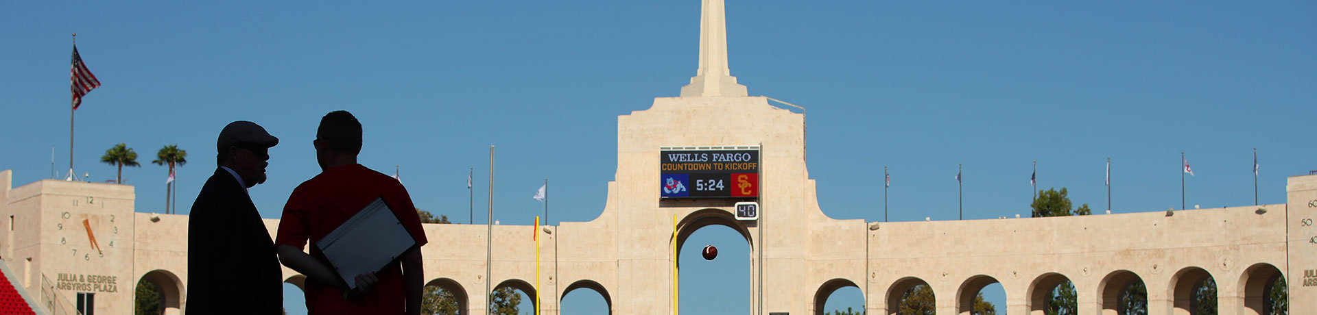 Stadium tower with countdown to kick off Fresno State vs USC
